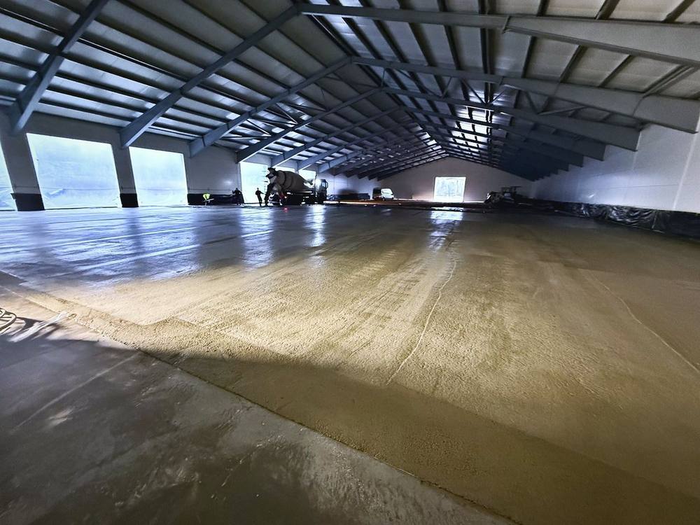 Pramoninės betoninės grindys sandėlyje